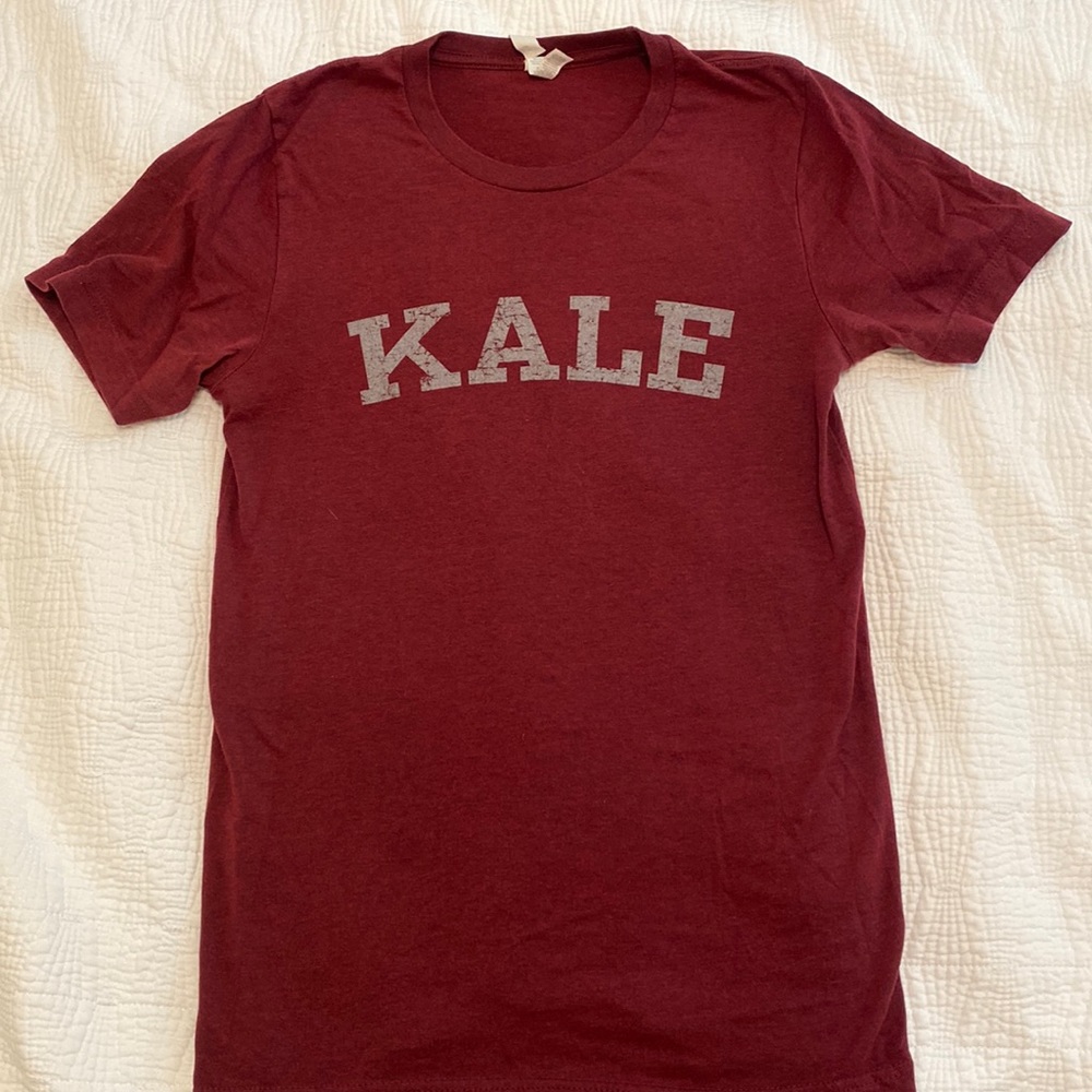 KALE maroon t-shirt size S
